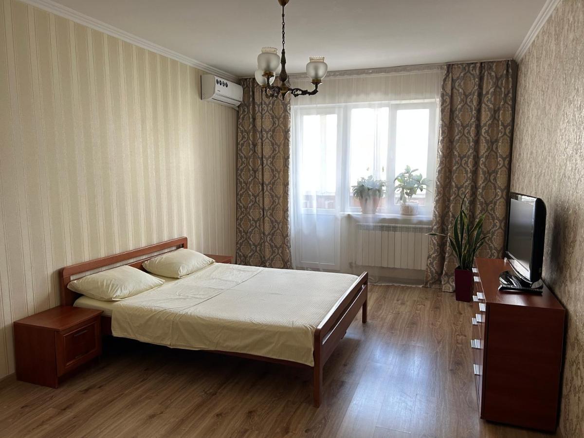 Apartments Kharkivs'Ke Highway Kijev Kültér fotó